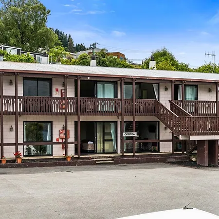 Queenstown Motel Apartments (Adults Only)-2