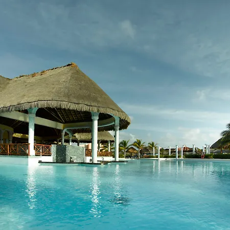 Grand Palladium Kantenah Resort & Spa-3