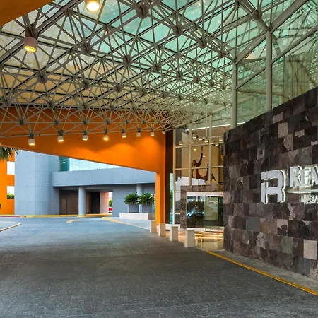 Real Inn Nuevo Laredo-2