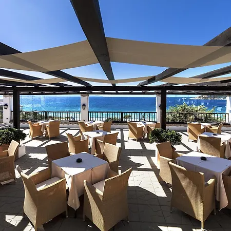 Colonna Grand Hotel Capo Testa, A Colonna Luxury Beach Hotel, Santa Teresa Sardegna-3