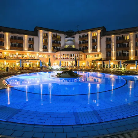 Lotus Therme Hotel & Spa-3