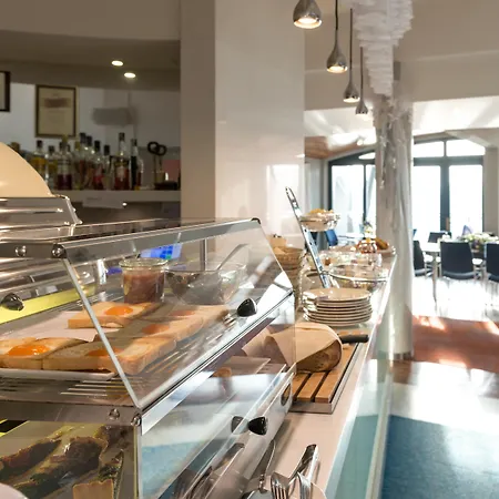 Niebieski Art Hotel & Spa-2