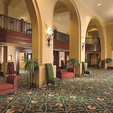 Fairmont Chateau Lake Louise-2