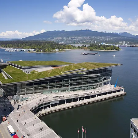Fairmont Waterfront-2