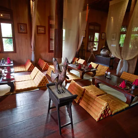 Angkor Palace Resort & Spa-2
