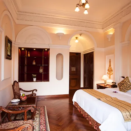 Hotel Majestic Saigon-3