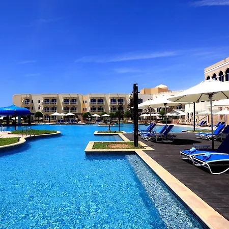 Wyndham Garden Salalah Mirbat-2