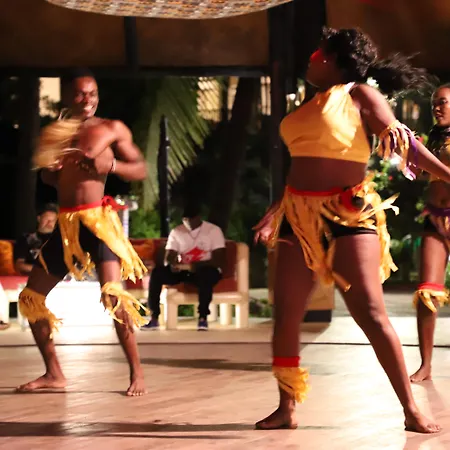 Diani Reef Beach Resort & Spa - Your Beachfront Bliss Awaits-3