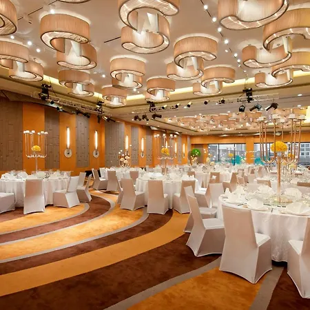Intercontinental Shanghai Expo By Ihg-2