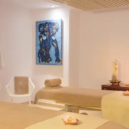 Akoya Hotel & Spa-3