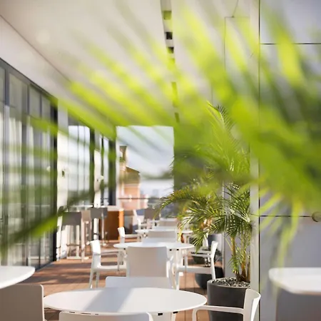 Radisson Blu Hotel, Larnaca-2