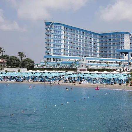 Granada Luxury Beach-3