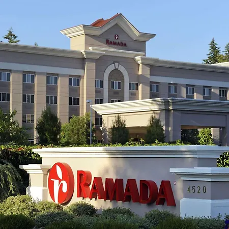 Ramada By Wyndham Olympia-3