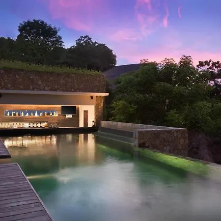 The Tamarind Resort - Nusa Lembongan-2