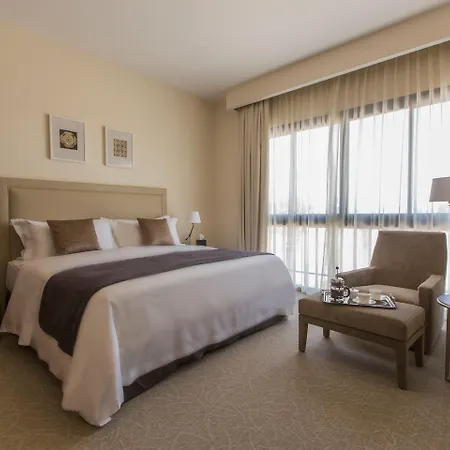 Intercontinental Hotels Doha Residences By Ihg-3