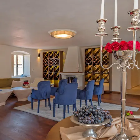 Puteus Palace Heritage Hotel-2