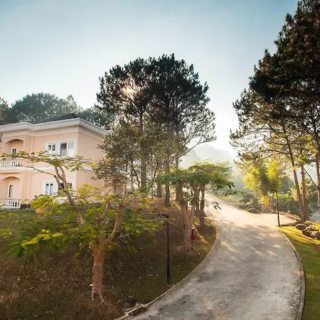 Dalat Edensee Lake Resort & Spa-2