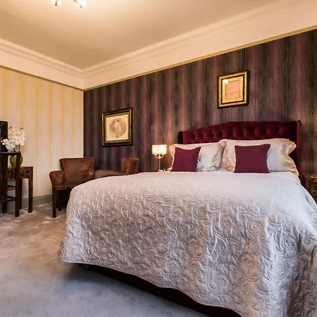 The Howbeck & The Retreat 5Min To Lake, Restaurants & To The Free Hydro Wellness Club-3