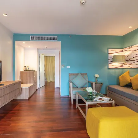 Radisson Resort And Suites Phuket-3