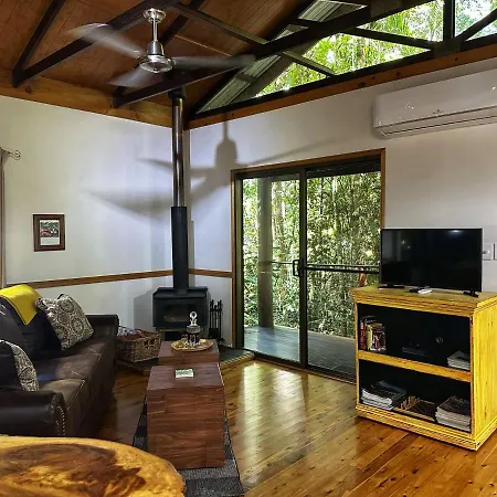 Crater Lakes Rainforest Cottages-3