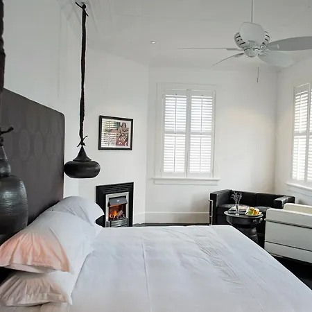 Circa 1936 Art Hotel-2