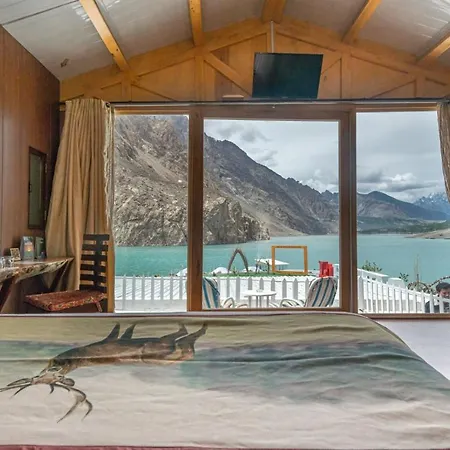 Luxus Hunza Attabad Lake Resort-2