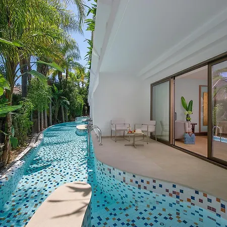 Four Seasons Hotel-2