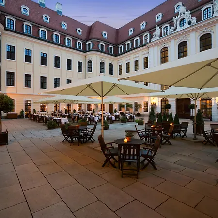 Hotel Taschenbergpalais Kempinski-3
