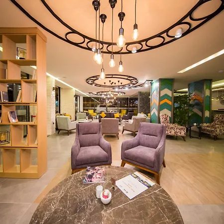 Laren Family Hotel & Spa - Boutique Class-2