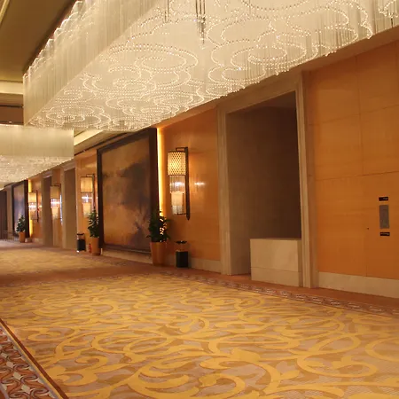 Crowne Plaza Yichang By Ihg-3