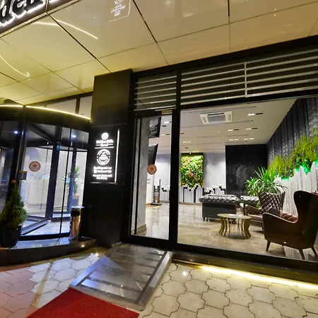 Best Western Premier Hidden Hills Hotel-2