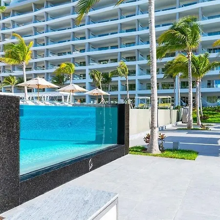 Ocean View In 5 Diamond Resort-2
