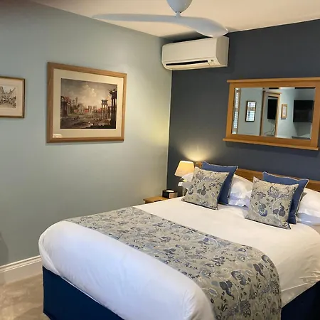 Chestnuts House Boutique B&B-2