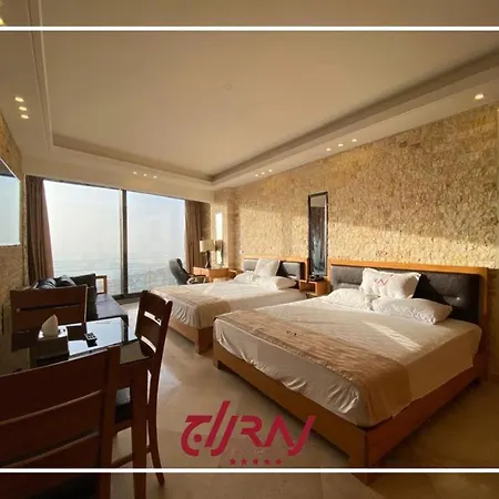 Raj Hotel-2