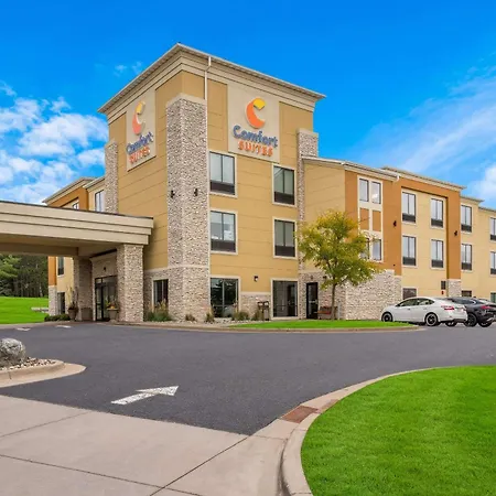 Comfort Suites Hudson I-94-2