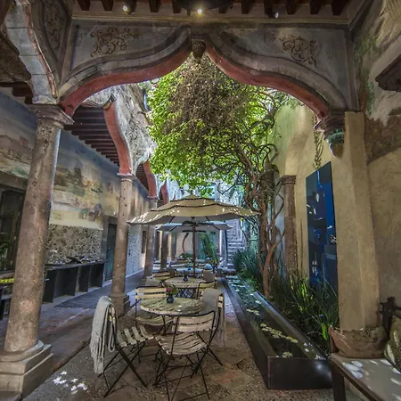 Casa No Name Small Luxury Hotel-3