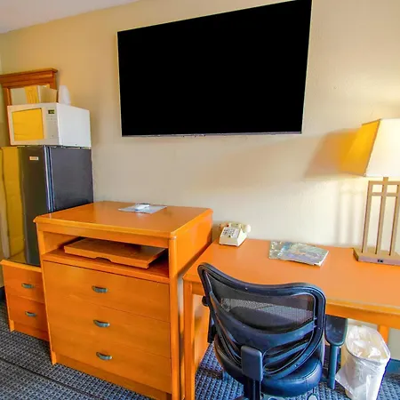 Sportsman'S Inn Plymouth 252-793-3095-3