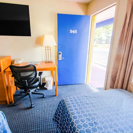 Sportsman'S Inn Plymouth 252-793-3095-2