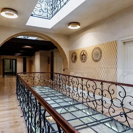 Hotel Unicus Palace Old Town - Destigo Hotels-3