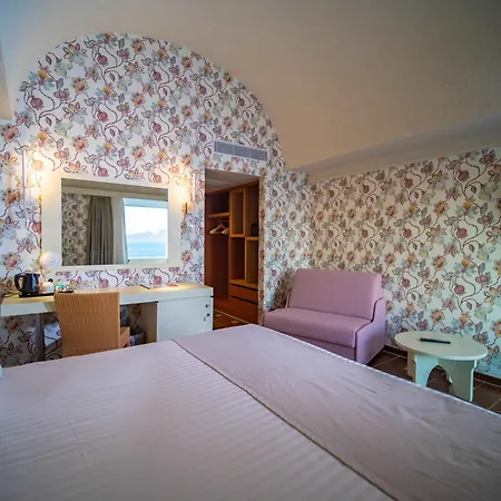 Ramada Loutraki Poseidon Resort-2