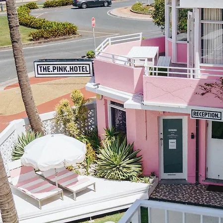 The Pink Hotel Coolangatta-3
