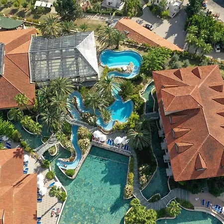 Club Grand Aqua-3