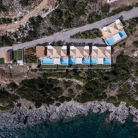 Apostolata Island Resort & Spa-3