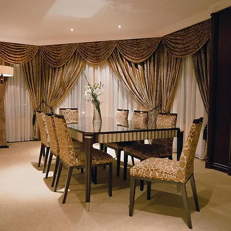 Grand Regency Doha, Trademark Collection By Wyndham-2