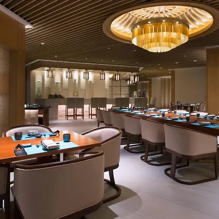 Sheraton Zhanjiang Hotel-3