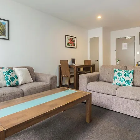 Barclay Suites-2