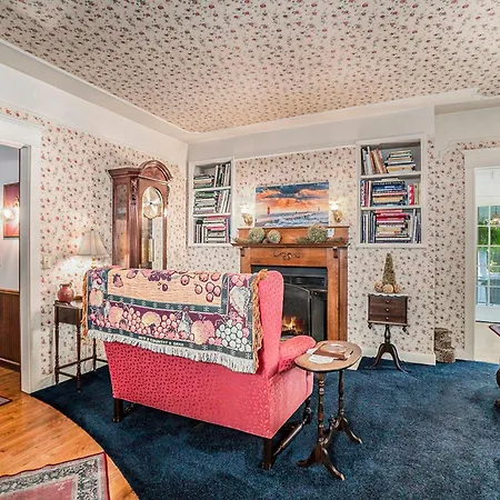 Yelton Manor Bed And Breakfast-2