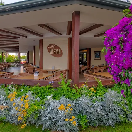 Meryan Hotel-2