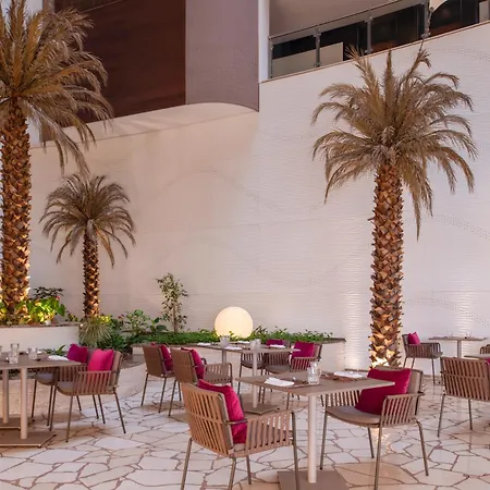 Crowne Plaza Doha - The Business Park By Ihg-3