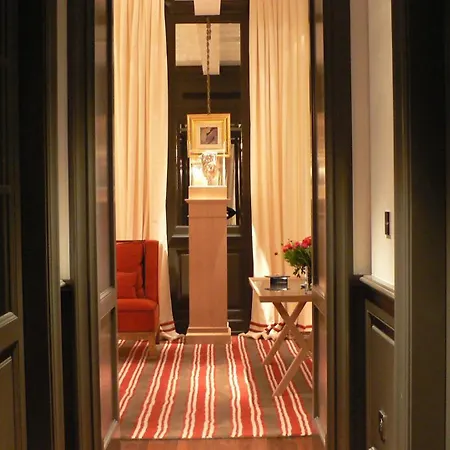 Marquis Faubourg Saint-Honore - Small Luxury Hotels Of The World-3